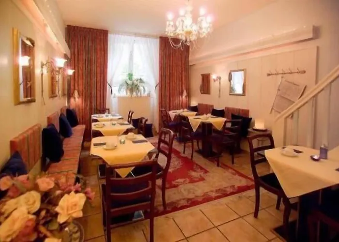 Casa de hóspedes Hotelgarni Frankfurt