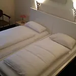 Hotelgarni Frankfurt Guest house